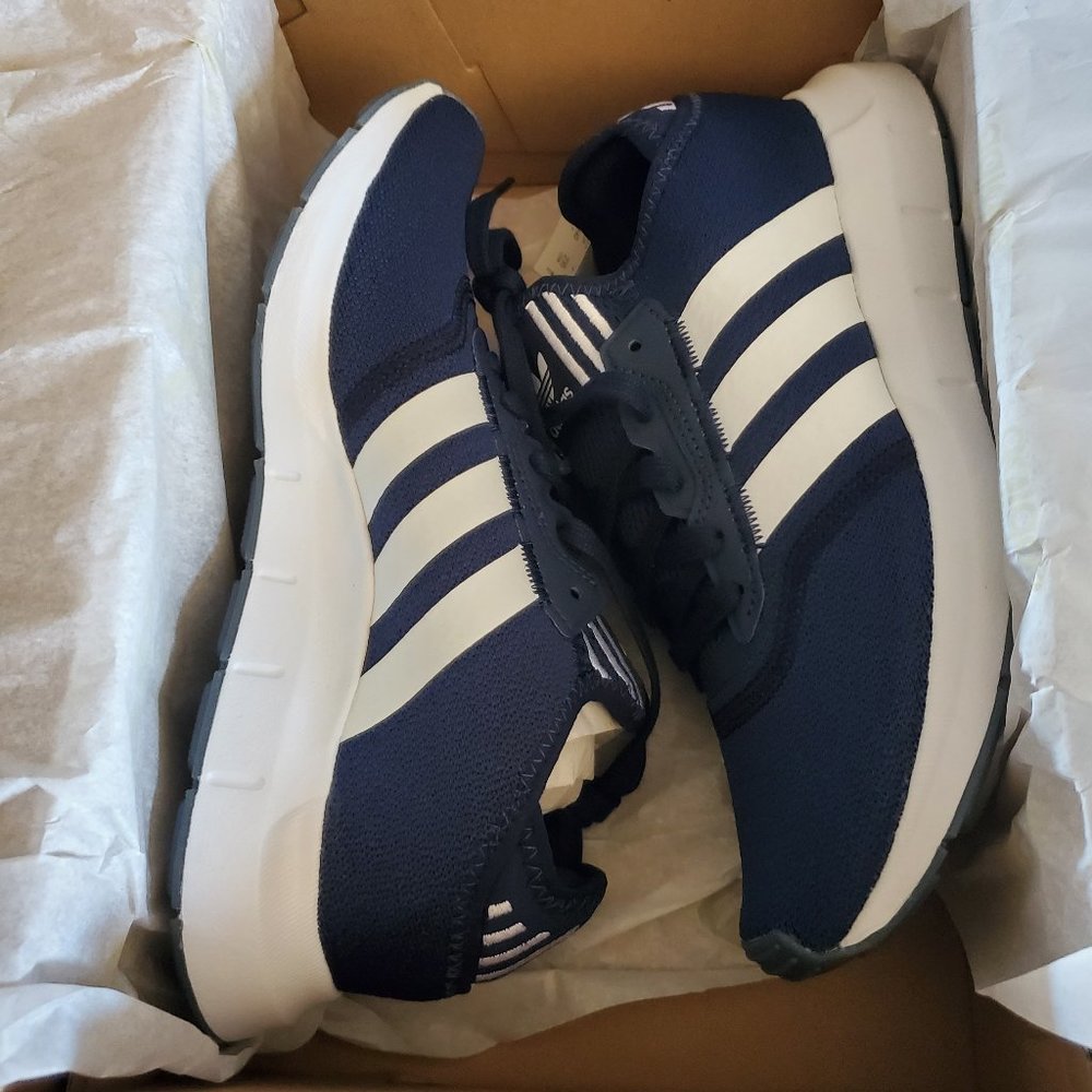 Adidas - Swift Run X - Size 7 Navy Blue NWT